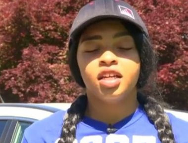 Επίθεση Πόρτλαντ: Το συγκινητικό μήνυμα της έφηβης που σώθηκε (βίντεο)